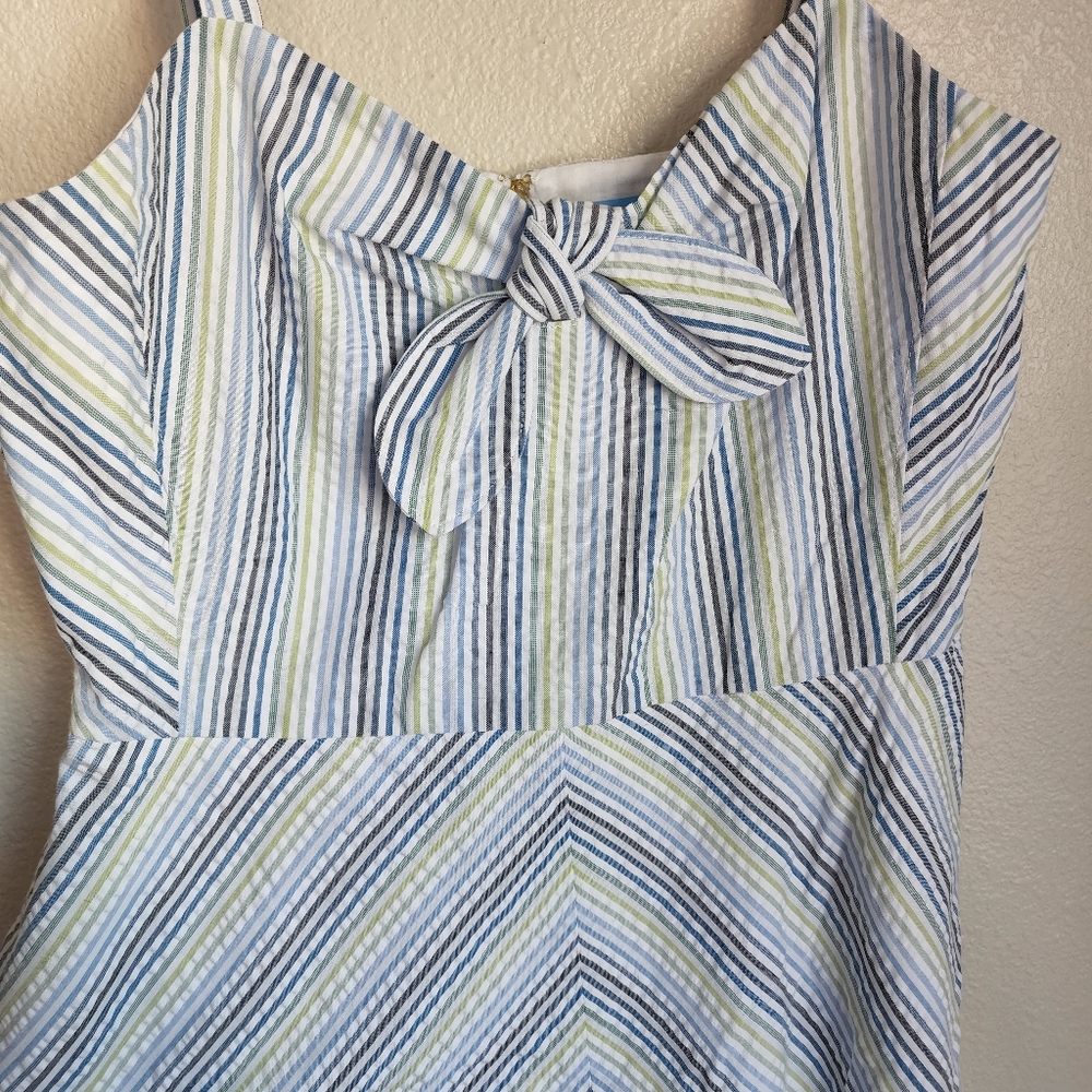 Draper James Seersucker A-Line Bowfront Striped Mini Dress Size 6 EUC - Picture 3 of 7